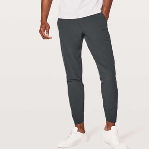 Lululemon In Mind Pant Size M 30” Inseam Dark Grey